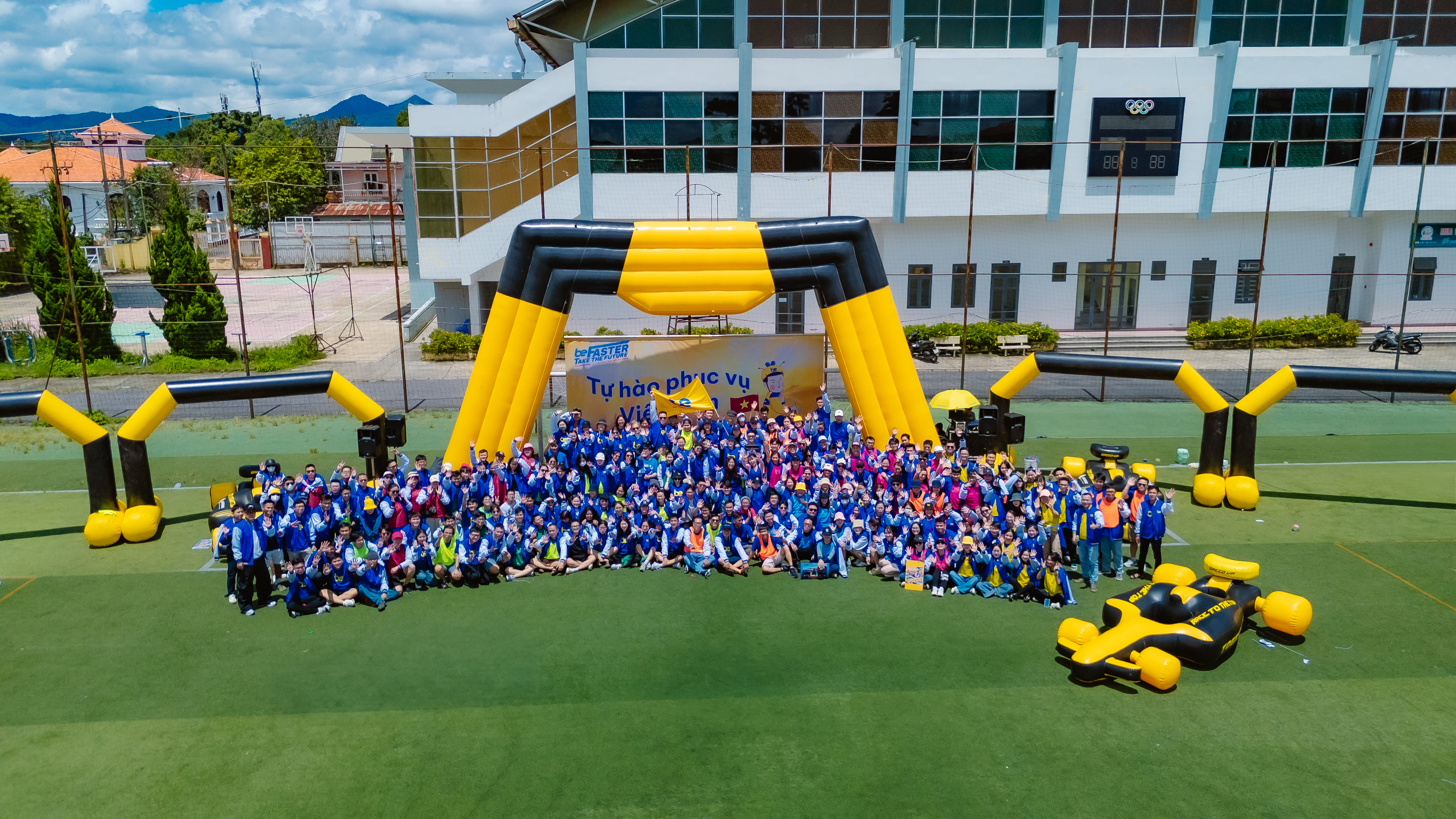 1ade2ed1-be-fly-41.jpg